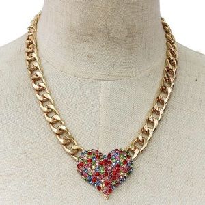 CRYSTAL HEART NECKLACE -